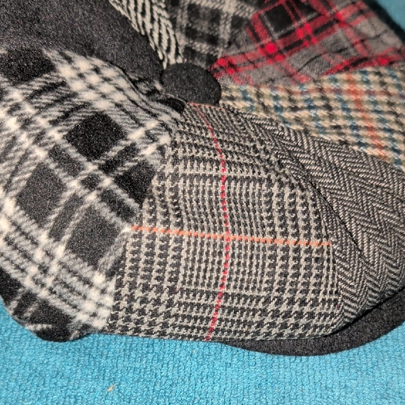 Stylish Patchwork Flat Cap for Men Size LRG New - Picture 2 of 9